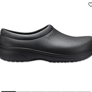 Crocs Work Slip On Clogs (Woman’s Size 7)